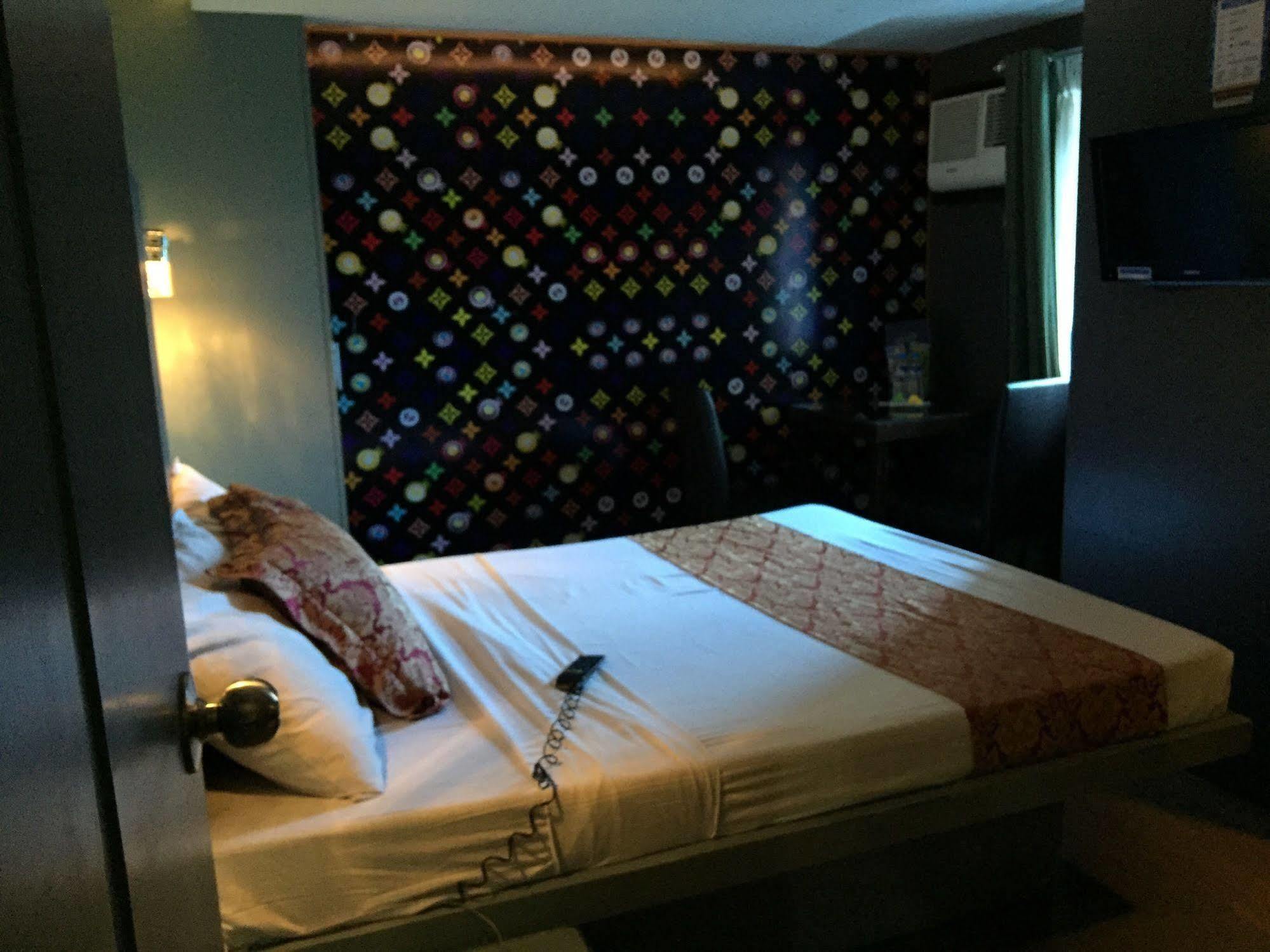 Hotel Icon Manila Zewnętrze zdjęcie